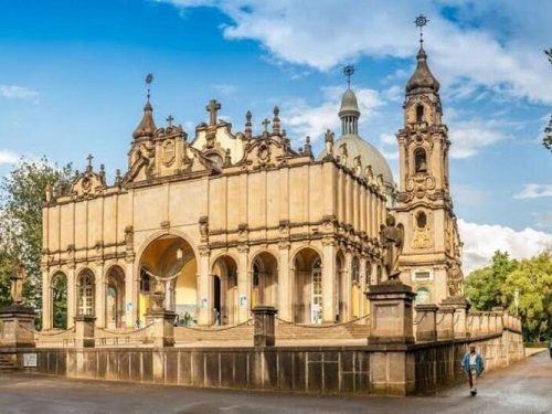 7-Day Ethiopia Highland Tour: Addis Ababa, Entoto Park & Bishoftu Lakes – Family-Friendly Nature & Luxury Escape